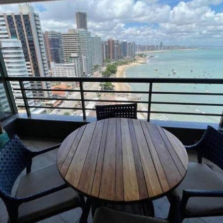Flat Iate Plaza Na Beira Mar Com Vista Mar Apartman Fortaleza  Kültér fotó